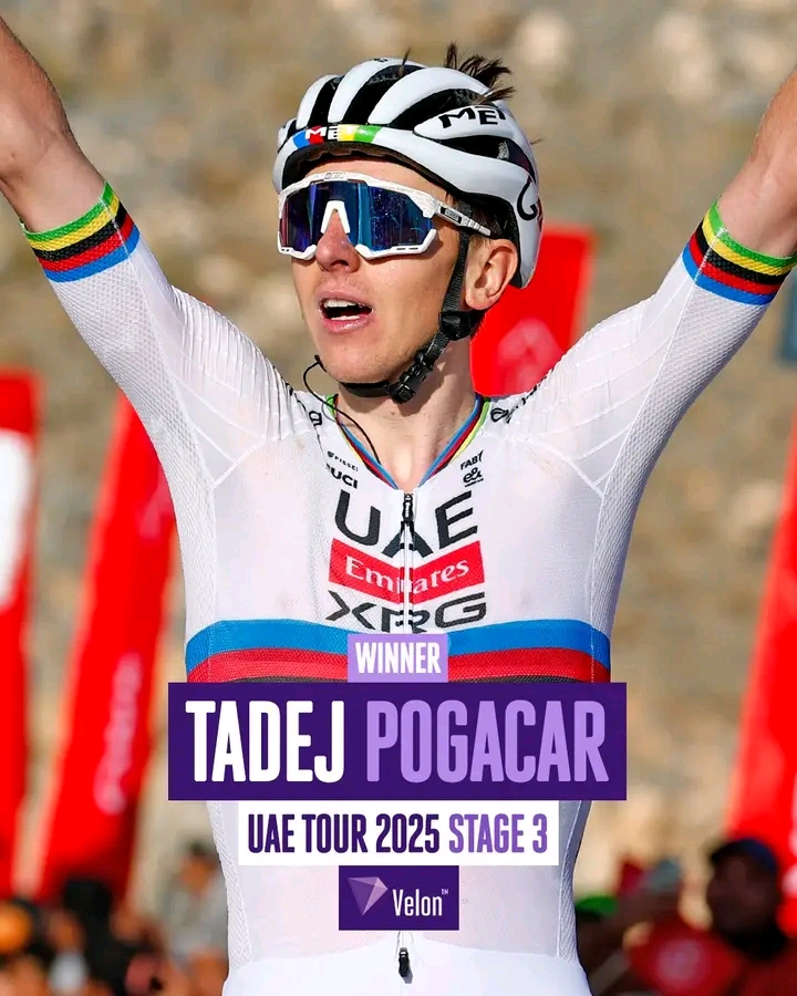 Breaking news: -Tadej Pogačar claimt de eerste overwinning van 2025 met een spannende overwinning in de derde etappe van de VAE Tour…..