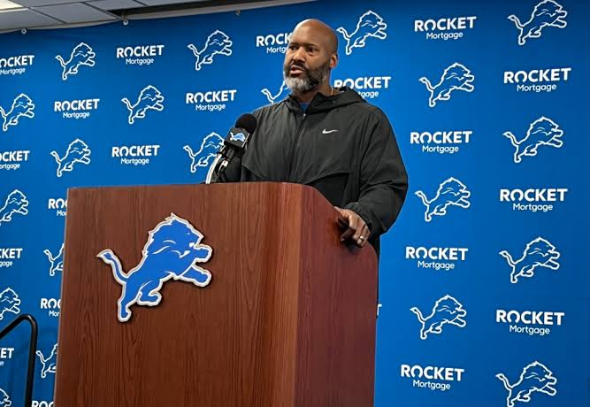 Breaking:Detroit Lions General Manager Brad Holmes has consistently emphasized a strategic approach to team building, focusing on sustainable success rather than short-term gains. In a recent press conference, Holmes articulated this philosophy succinctly: “We feel really good about our young core and young nucleus of players….